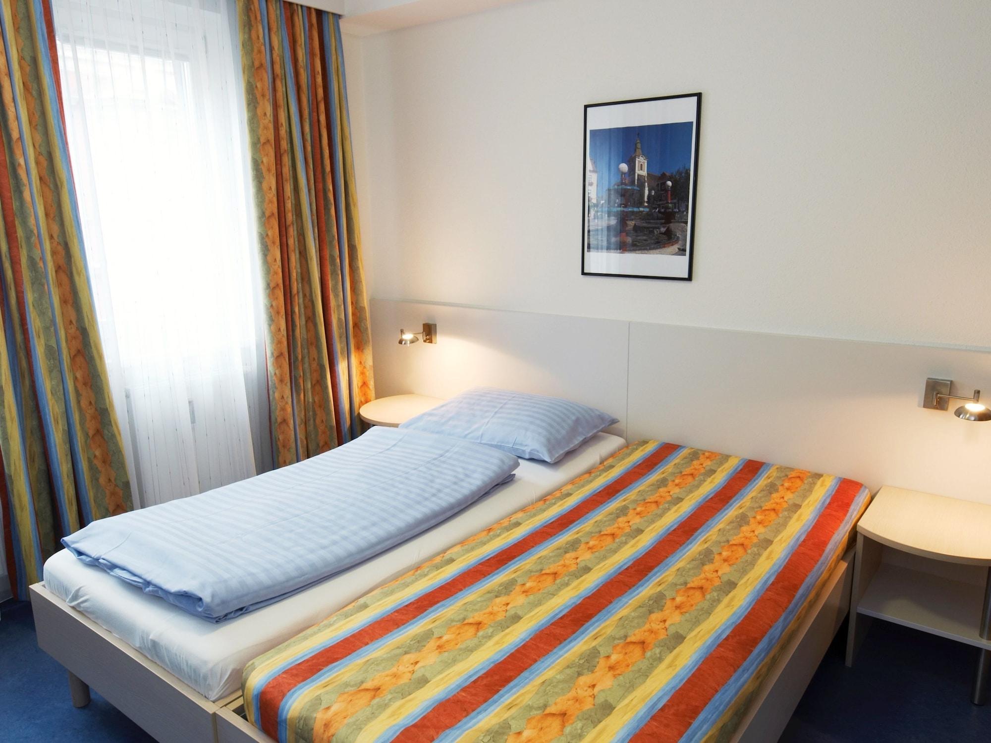 Hotel Kolping Wien Zentral Exterior foto